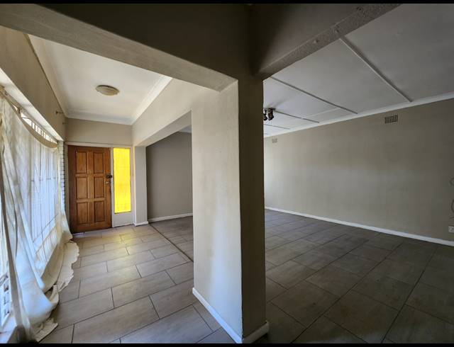 3 BEDROOM HOUSE FOR SALE IN THREE RIVERS